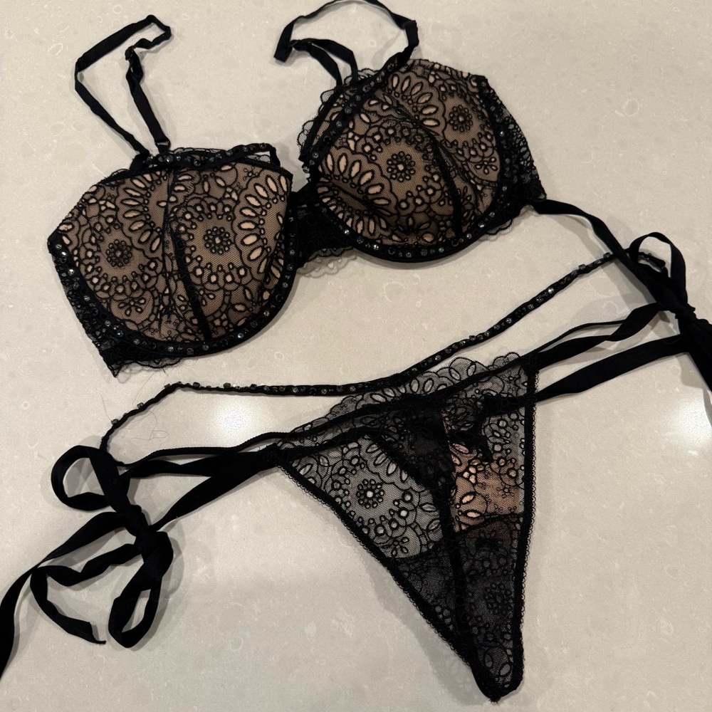 Victoria's Secret Designer Swarovski Crystal Bra & Thong Set